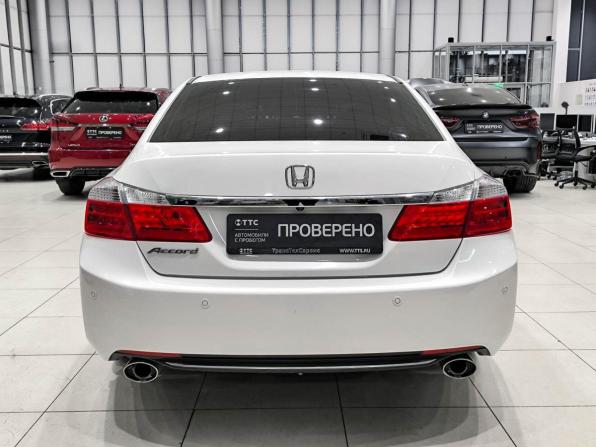 Honda Accord IX с пробегом 2013 года, цена 1 299 000 рублей, 243256 км, седан, Автокод Объявления