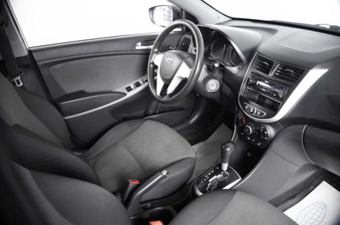 Hyundai Solaris I с пробегом 2013 года, цена 749 000 рублей, 184265 км, седан, Автокод Объявления