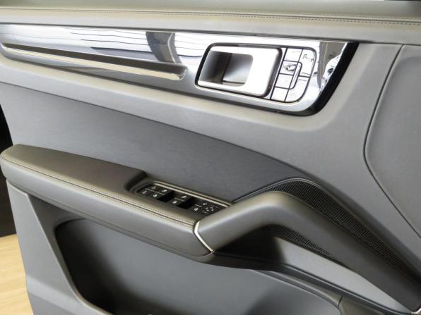 Porsche Cayenne III с пробегом 2020 года, цена 8 290 000 рублей, 96911 км, внедорожник, Автокод Объявления