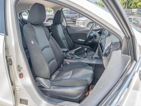 Mazda 3 III (BM) с пробегом 2014 года, цена 1 340 000 рублей, 205767 км, хэтчбек, Автокод Объявления