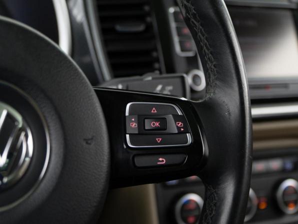Volkswagen Beetle II (A5) с пробегом 2014 года, цена 1 449 050 рублей, 213579 км, хэтчбек, Автокод Объявления