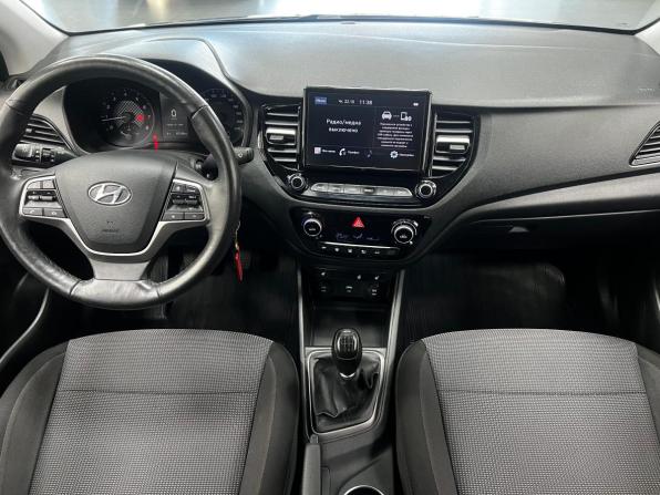 Hyundai Solaris II Рестайлинг с пробегом 2022 года, цена 1 590 000 рублей, 87208 км, седан, Автокод Объявления