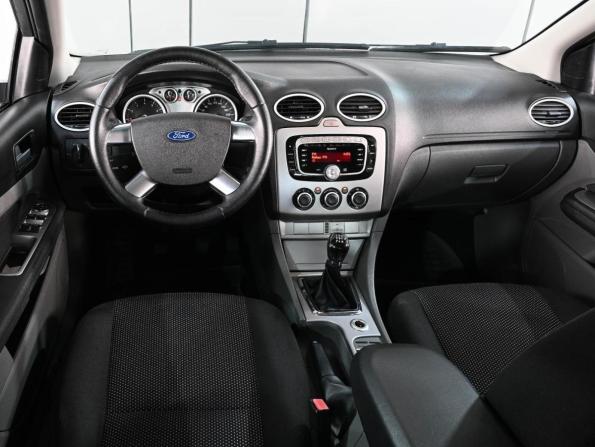 Ford Focus II Рестайлинг с пробегом 2011 года, цена 699 000 рублей, 213171 км, хэтчбек, Автокод Объявления