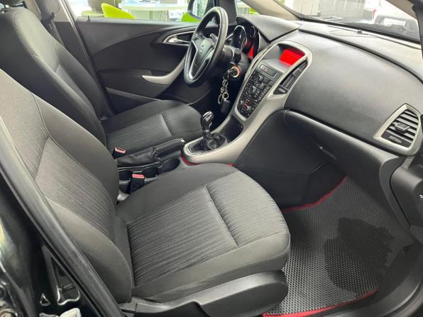 Opel Astra J с пробегом 2011 года, цена 478 000 рублей, 201000 км, хэтчбек, Автокод Объявления