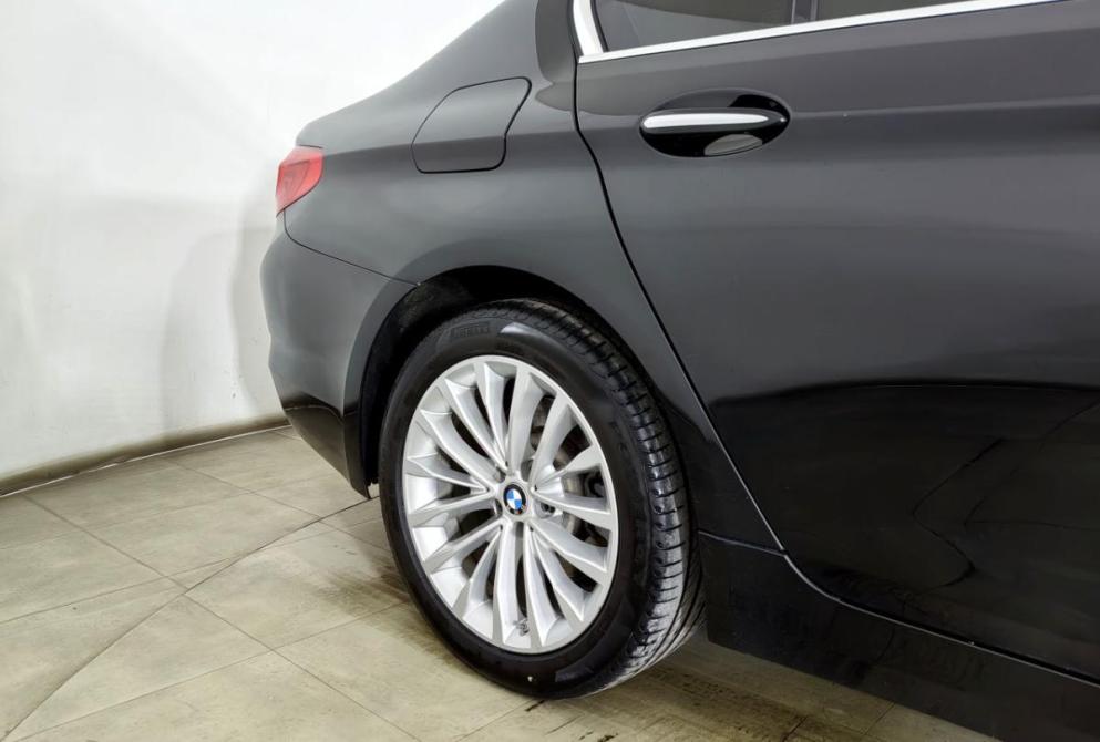 BMW 5 серии VI (F10/F11/F07) Рестайлинг Волгоград  - изображение 24