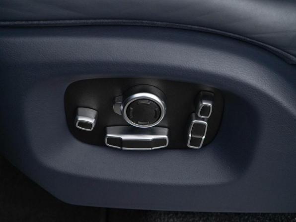 Land Rover Range Rover IV с пробегом 2016 года, цена 4 400 055 рублей, 156506 км, внедорожник, Автокод Объявления