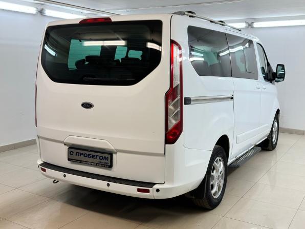 Ford Tourneo Custom I с пробегом 2013 года, цена 1 460 000 рублей, 286117 км, минивэн, Автокод Объявления