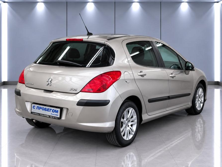 Peugeot 308 I Москва  - изображение 4