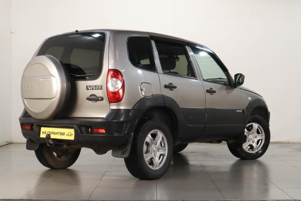 Chevrolet Niva I Рестайлинг Челябинск  - изображение 7