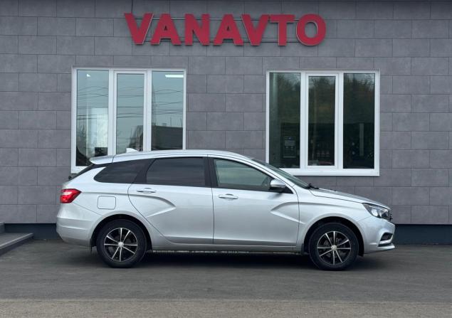 Lada (ВАЗ) Vesta I с пробегом 2021 года, цена 1 335 000 рублей, 36000 км, универсал, Автокод Объявления