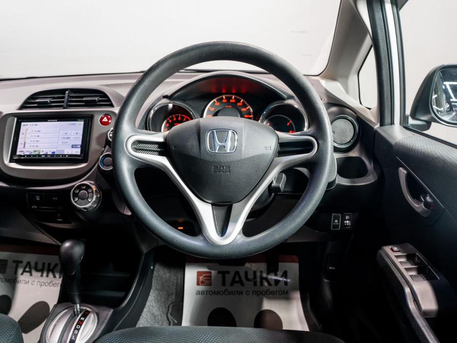 Honda Fit II Чита  - изображение 8