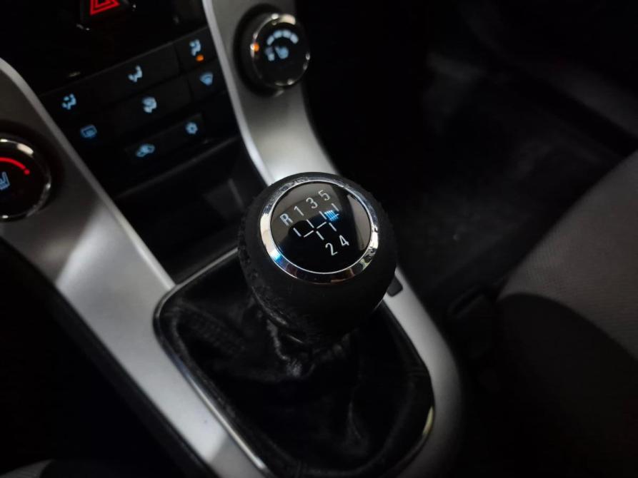 Chevrolet Cruze I Альметьевск  - изображение 22
