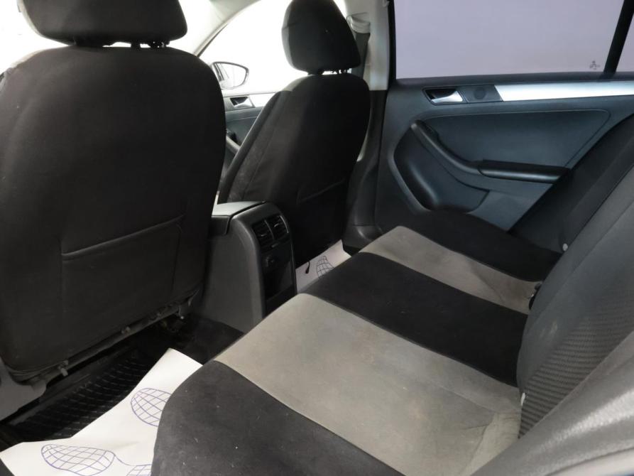 Volkswagen Jetta VI Калуга  - изображение 31