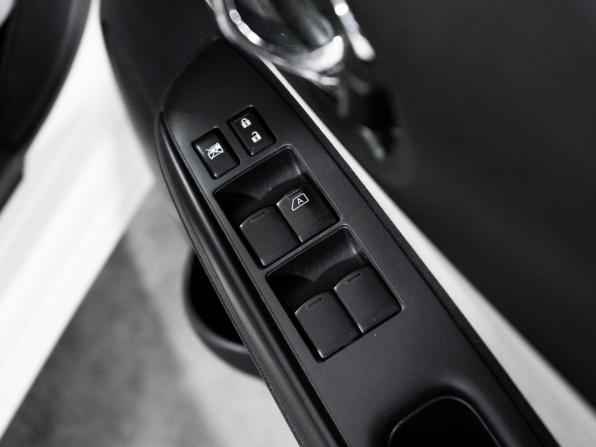 Nissan Note II Рестайлинг с пробегом 2019 года, цена 995 000 рублей, 103465 км, хэтчбек, Автокод Объявления