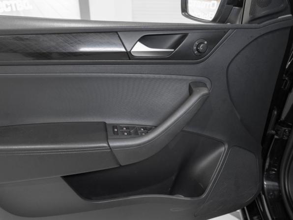 Volkswagen Polo VI с пробегом 2021 года, цена 1 445 000 рублей, 146270 км, лифтбек, Автокод Объявления