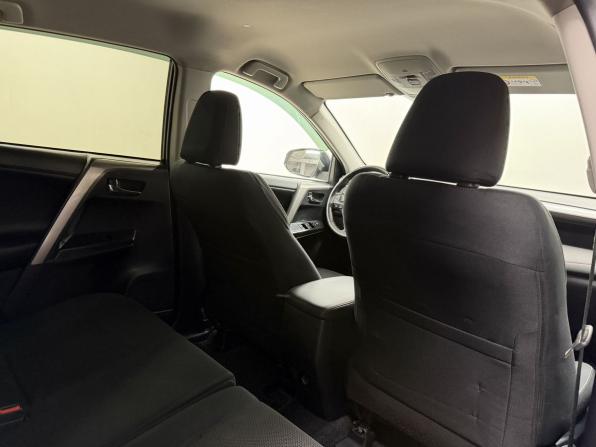 Toyota RAV4 IV (XA40) Рестайлинг с пробегом 2018 года, цена 2 149 000 рублей, 179300 км, внедорожник, Автокод Объявления