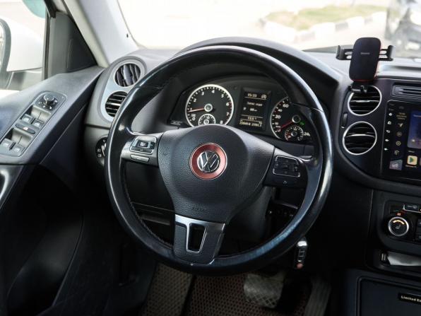 Volkswagen Tiguan I Рестайлинг с пробегом 2012 года, цена 1 150 000 рублей, 218000 км, внедорожник, Автокод Объявления