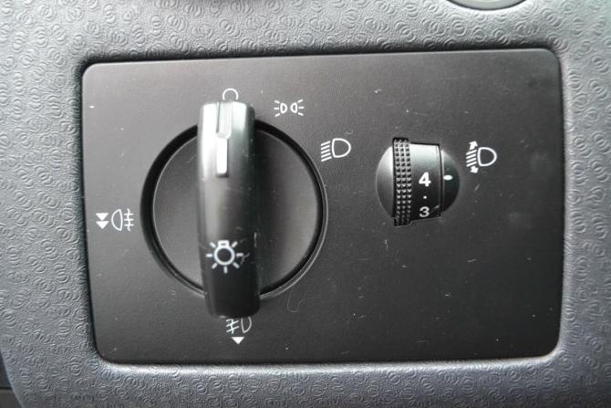 Ford Fusion I Рестайлинг с пробегом 2008 года, цена 360 000 рублей, 181161 км, хэтчбек, Автокод Объявления