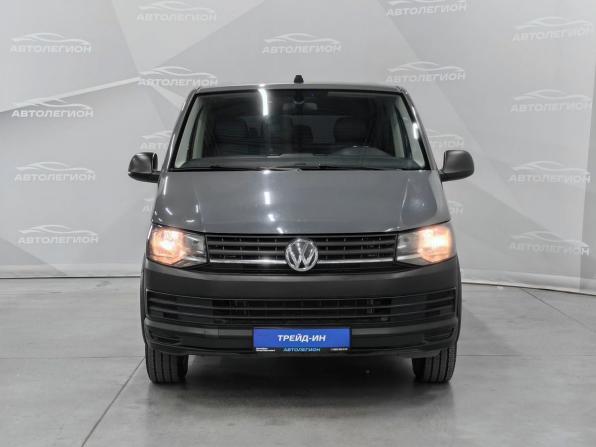 Volkswagen Caravelle T6 с пробегом 2019 года, цена 1 950 000 рублей, 400000 км, минивэн, Автокод Объявления