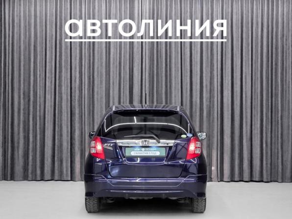 Honda Fit II с пробегом 2010 года, цена 799 000 рублей, 143000 км, хэтчбек, Автокод Объявления