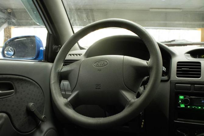 Kia Rio I Рестайлинг с пробегом 2005 года, цена 279 000 рублей, 308585 км, седан, Автокод Объявления