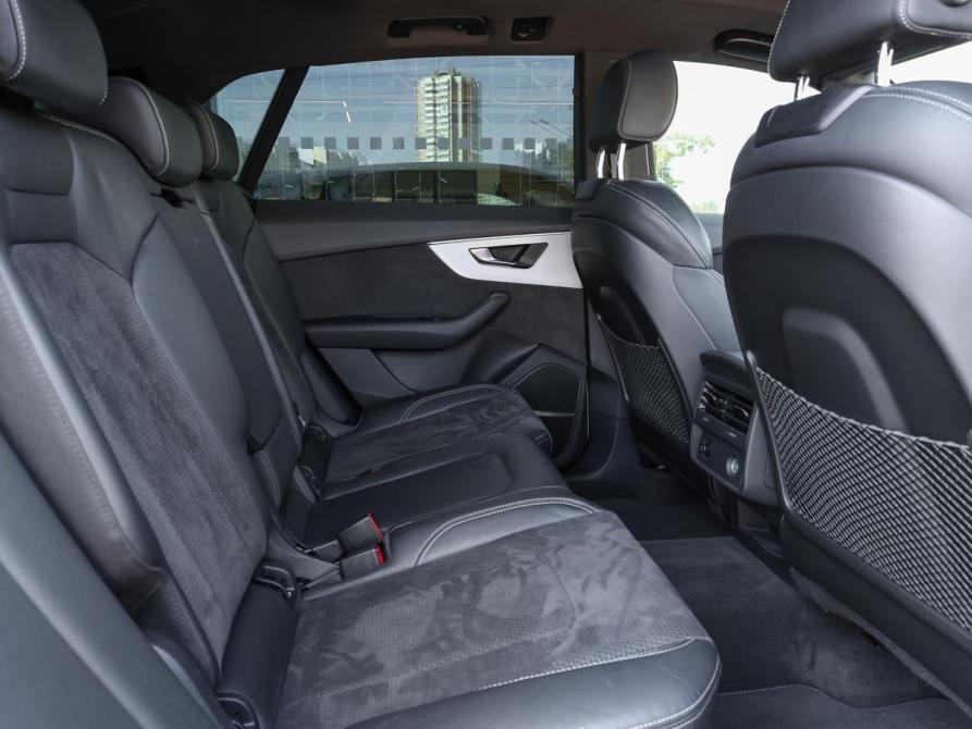 Audi Q8 I (4M) Москва  - изображение 12