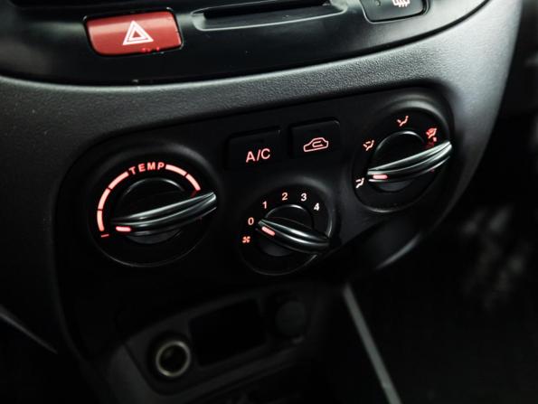 Kia Rio II Рестайлинг с пробегом 2011 года, цена 639 585 рублей, 166000 км, хэтчбек, Автокод Объявления