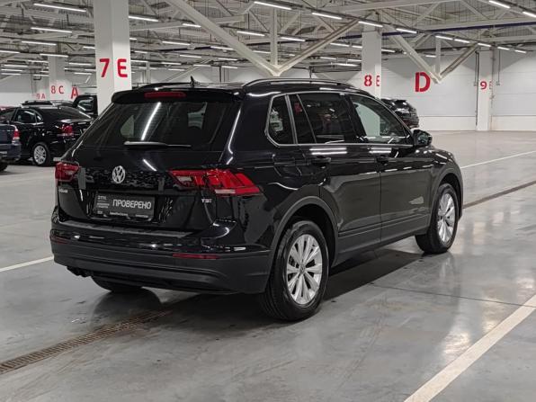 Volkswagen Tiguan II с пробегом 2017 года, цена 1 950 000 рублей, 117788 км, внедорожник, Автокод Объявления