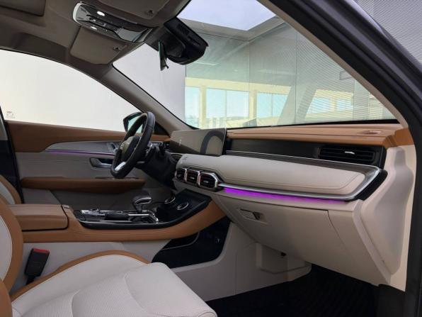 JETOUR X70+ I Рестайлинг с пробегом 2023 года, цена 2 190 000 рублей, 52500 км, внедорожник, Автокод Объявления