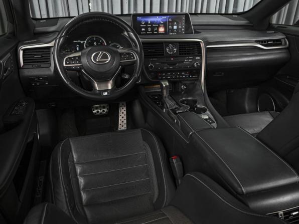 Lexus RX IV Рестайлинг с пробегом 2019 года, цена 5 200 000 рублей, 108226 км, внедорожник, Автокод Объявления