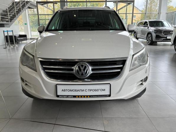 Volkswagen Tiguan I с пробегом 2009 года, цена 1 022 000 рублей, 195000 км, внедорожник, Автокод Объявления