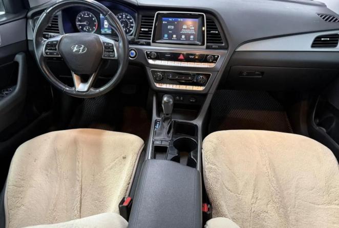 Hyundai Sonata VII (LF) Рестайлинг с пробегом 2017 года, цена 1 490 000 рублей, 160000 км, седан, Автокод Объявления