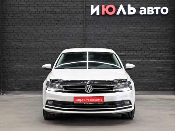 Volkswagen Jetta VI Рестайлинг с пробегом 2016 года, цена 1 470 000 рублей, 84130 км, седан, Автокод Объявления