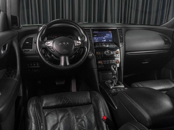 Infiniti FX II (S51) Рестайлинг с пробегом 2012 года, цена 2 319 000 рублей, 133935 км, внедорожник, Автокод Объявления
