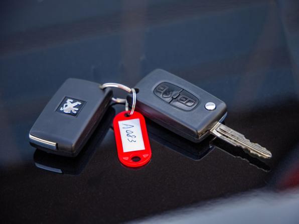 Peugeot 4007 с пробегом 2011 года, цена 1 328 000 рублей, 70434 км, внедорожник, Автокод Объявления