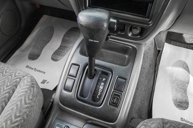 Suzuki Escudo II с пробегом 2001 года, цена 669 000 рублей, 192400 км, внедорожник, Автокод Объявления