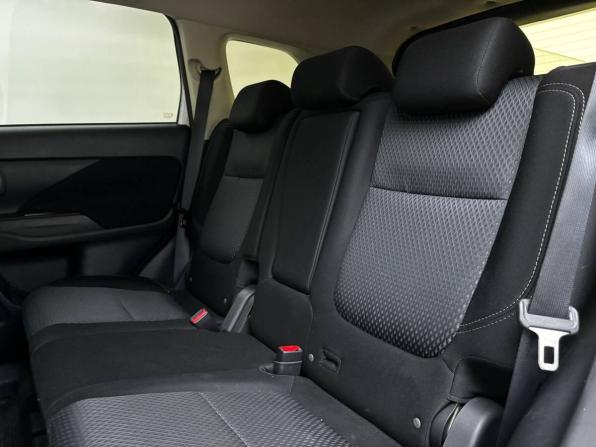 Mitsubishi Outlander III Рестайлинг 3 с пробегом 2019 года, цена 2 390 000 рублей, 81000 км, внедорожник, Автокод Объявления