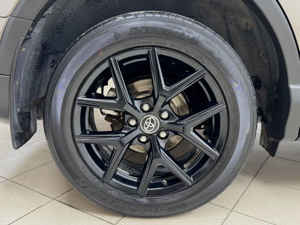 Toyota RAV4 IV (XA40) Рестайлинг с пробегом 2019 года, цена 2 915 000 рублей, 144804 км, внедорожник, Автокод Объявления