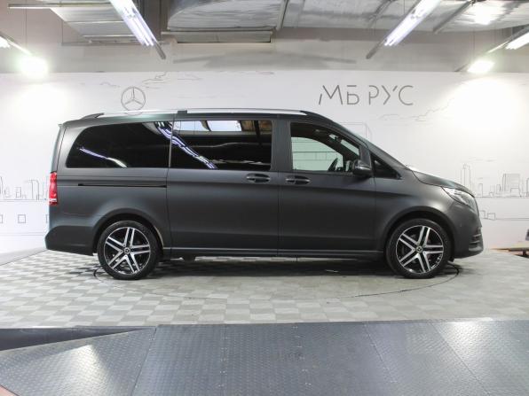 Mercedes-Benz V-Класс III (W447) Рестайлинг с пробегом 2022 года, цена 7 000 000 рублей, 113079 км, минивэн, Автокод Объявления