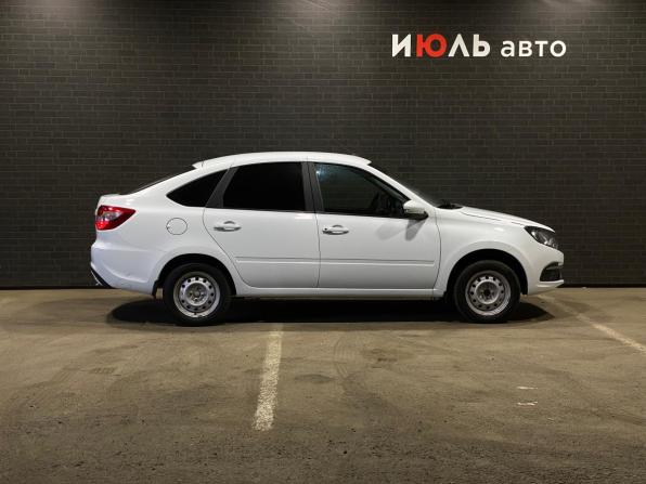 Lada (ВАЗ) Granta I Рестайлинг с пробегом 2024 года, цена 930 000 рублей, 20324 км, лифтбек, Автокод Объявления