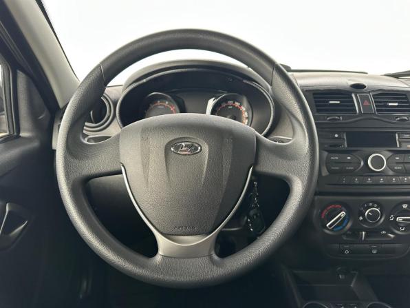 Lada (ВАЗ) Granta I Рестайлинг с пробегом 2023 года, цена 880 000 рублей, 24485 км, седан, Автокод Объявления