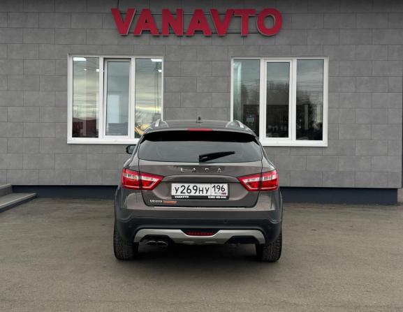 Lada (ВАЗ) Vesta I с пробегом 2022 года, цена 1 100 000 рублей, 156000 км, универсал, Автокод Объявления