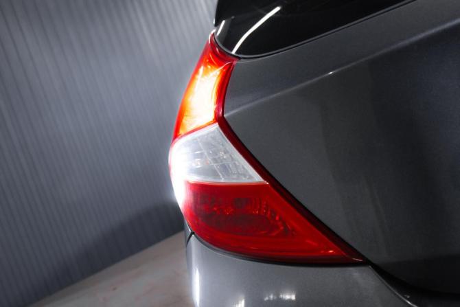Hyundai Solaris I с пробегом 2012 года, цена 649 000 рублей, 195212 км, хэтчбек, Автокод Объявления