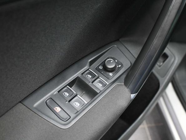 Volkswagen Tiguan II с пробегом 2018 года, цена 2 387 900 рублей, 176828 км, внедорожник, Автокод Объявления