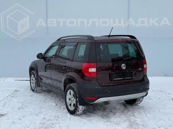 Skoda Yeti I с пробегом 2012 года, цена 769 000 рублей, 220355 км, внедорожник, Автокод Объявления