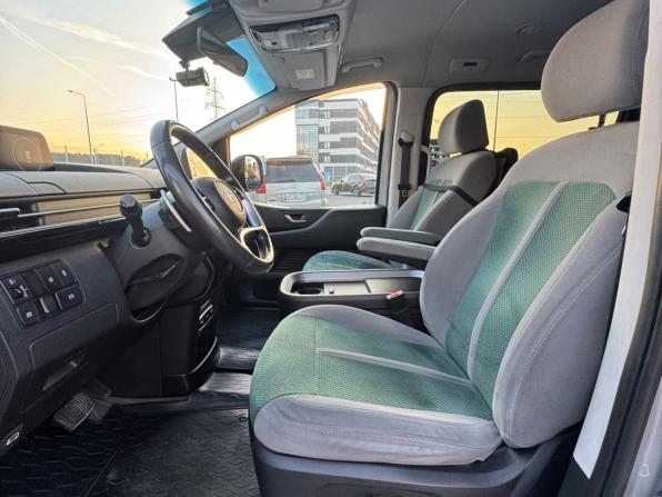 Hyundai Staria I с пробегом 2022 года, цена 4 500 000 рублей, 96800 км, минивэн, Автокод Объявления