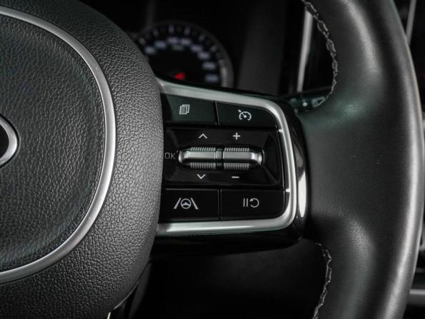 Kia Sorento IV с пробегом 2021 года, цена 3 745 000 рублей, 89882 км, внедорожник, Автокод Объявления