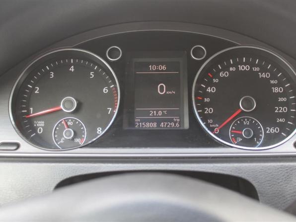 Volkswagen Passat B7 с пробегом 2011 года, цена 970 000 рублей, 215806 км, седан, Автокод Объявления