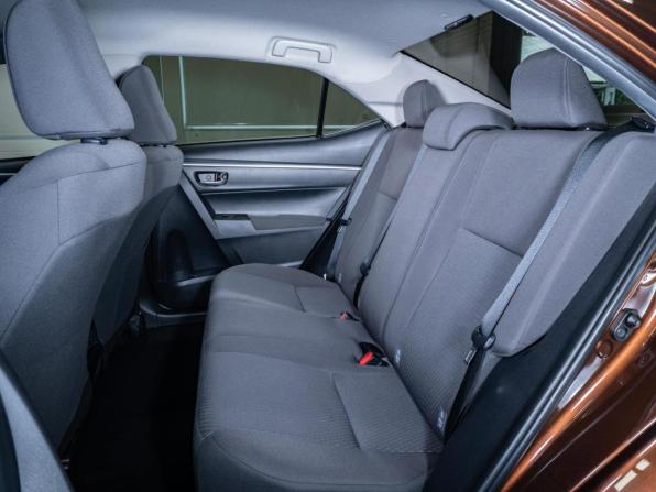 Toyota Corolla XI (E160 E170 E180) Рестайлинг 1 с пробегом 2018 года, цена 1 670 000 рублей, 70746 км, седан, Автокод Объявления