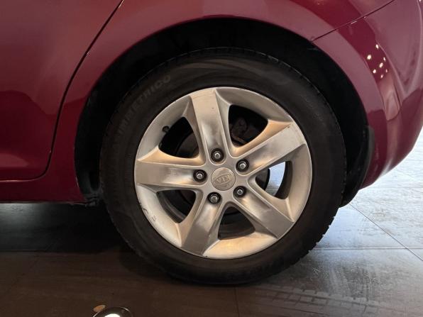 Kia Ceed I с пробегом 2008 года, цена 560 000 рублей, 297203 км, хэтчбек, Автокод Объявления